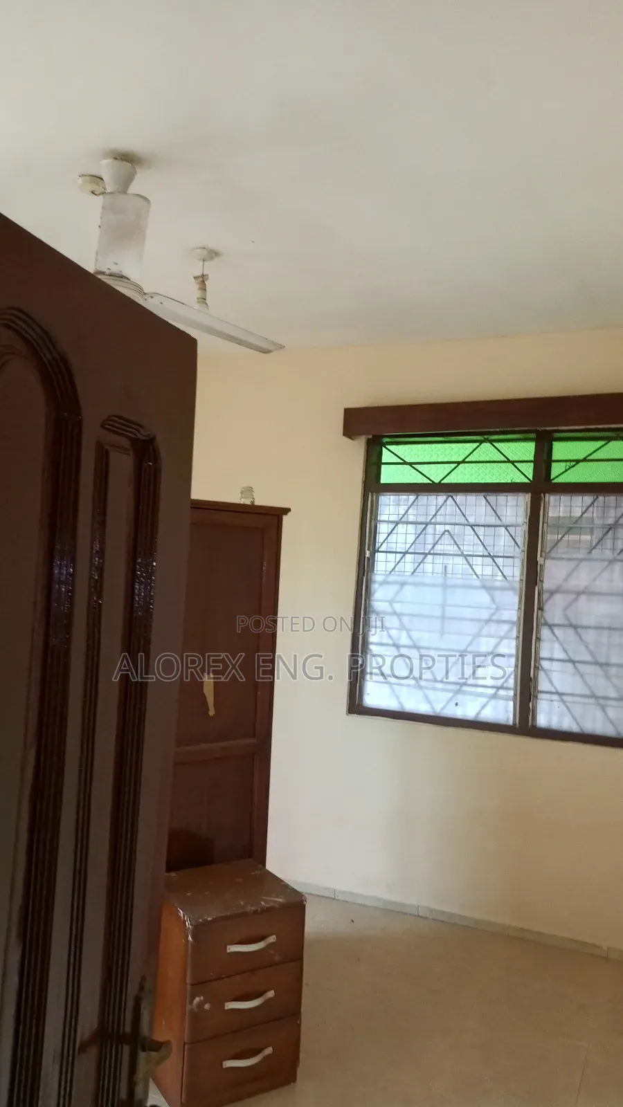 3bdrm Apartment in Barrier Area, Adenta for rent in Adenta
