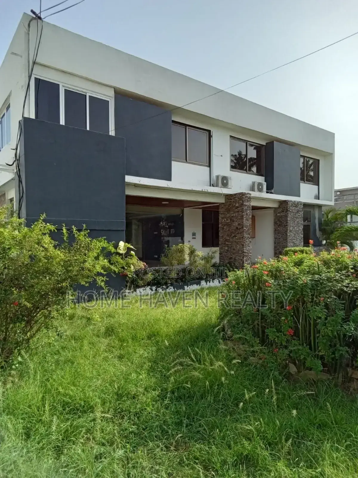 6bdrm House in Airport Residentials for rent in Airport Residential Area