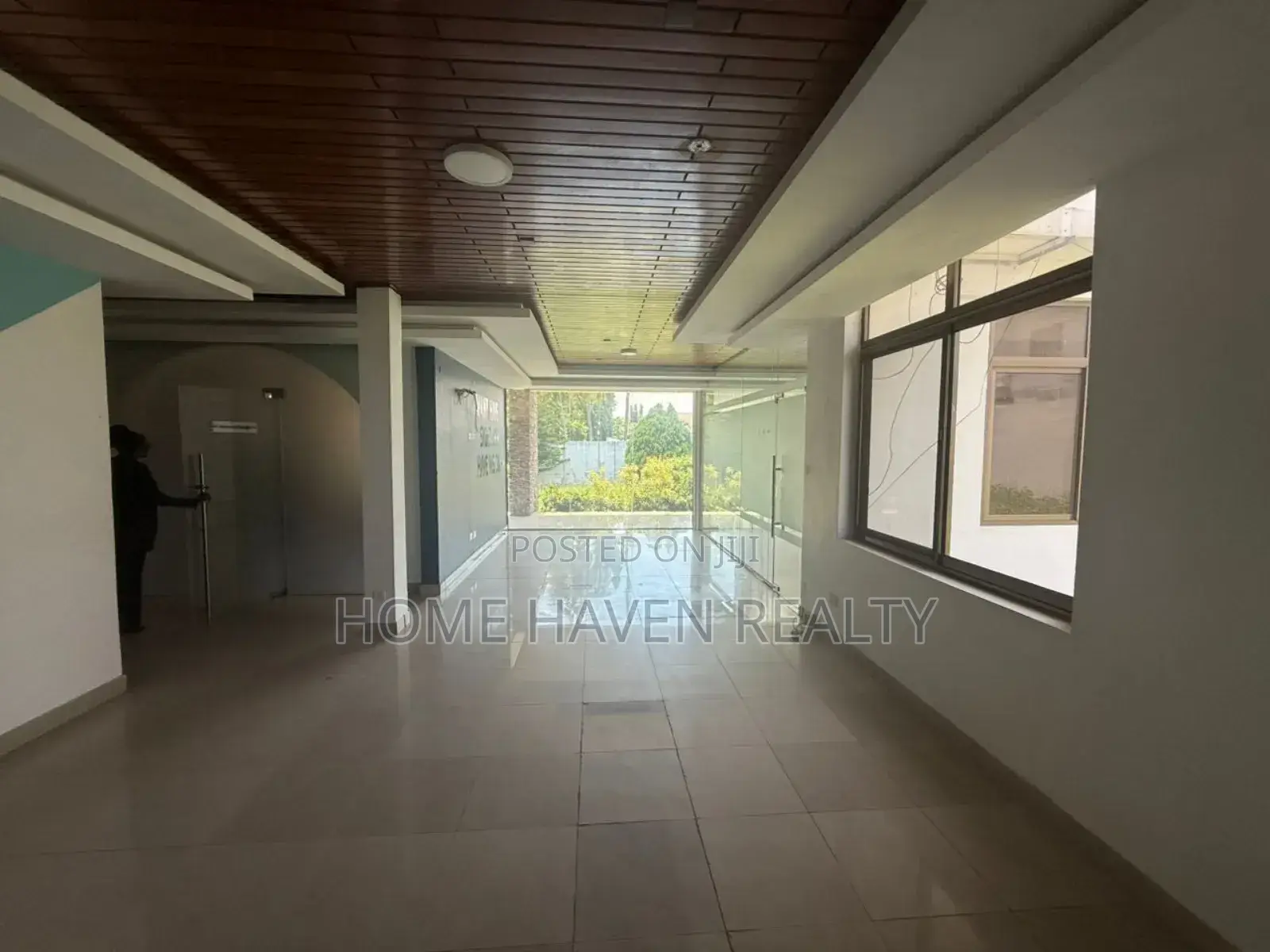 6bdrm House in Airport Residentials for rent in Airport Residential Area