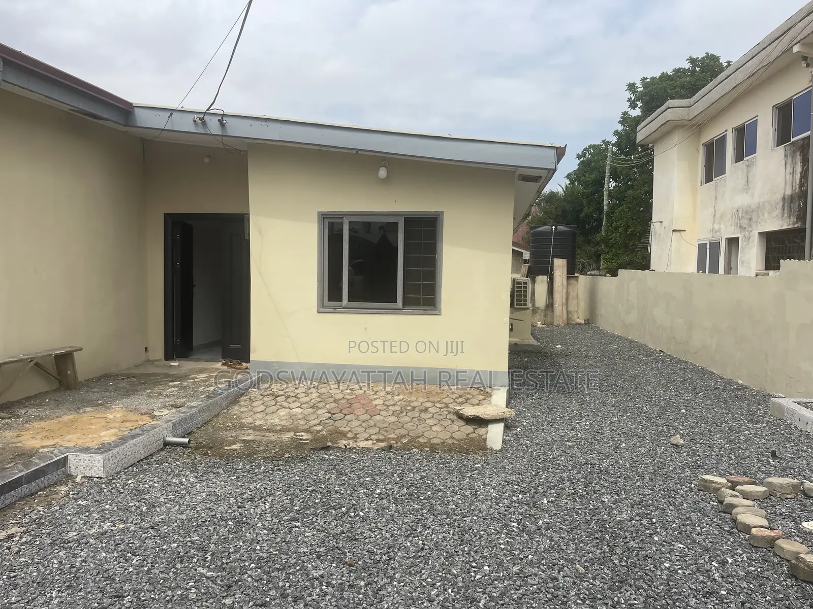 2bdrm House in East Legon, Adjiriganor for rent in Adjiriganor