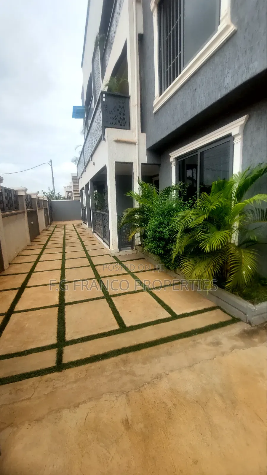 2bdrm Apartment in Kg.Franco Properties, Airport Residential Area in Airport Residential Area