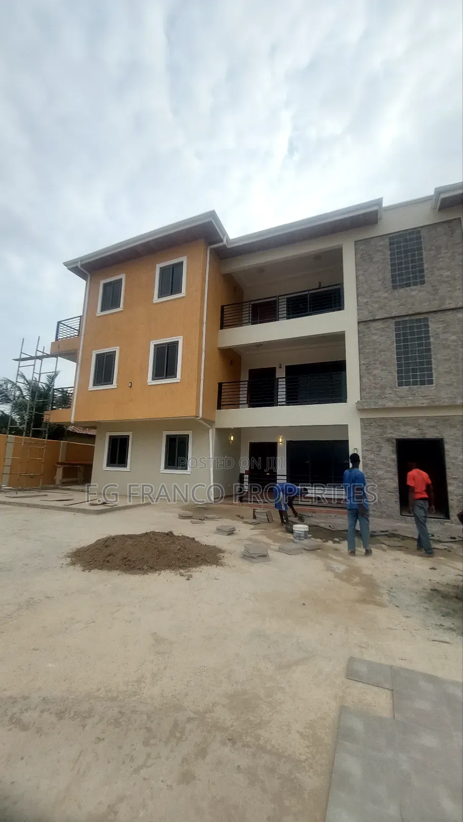 3bdrm Apartment in Kg.Franco Properties, Spintex for rent in Spintex