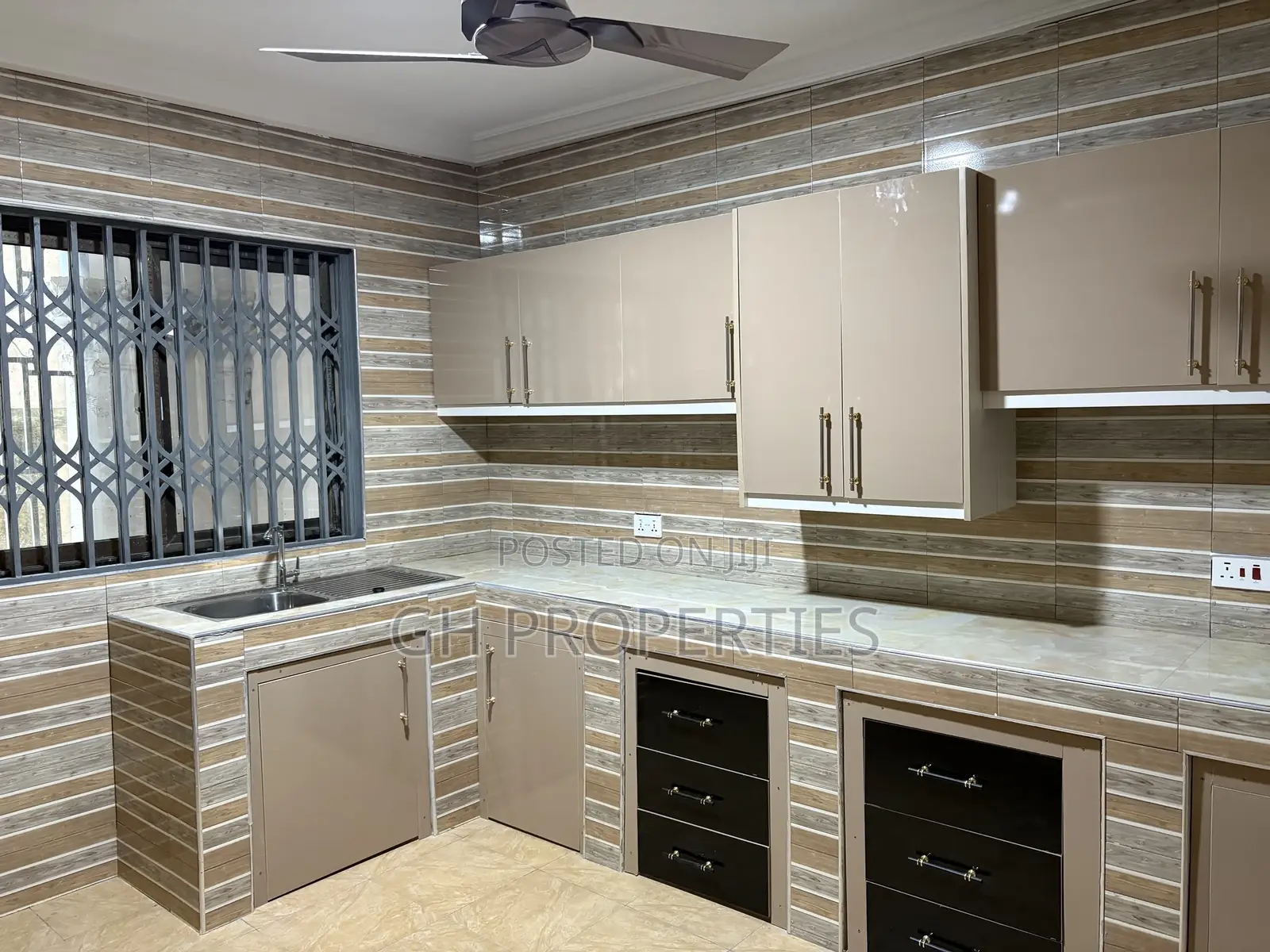 2bdrm Apartment in Daban New Site., Kumasi Metropolitan for rent in Kumasi Metropolitan