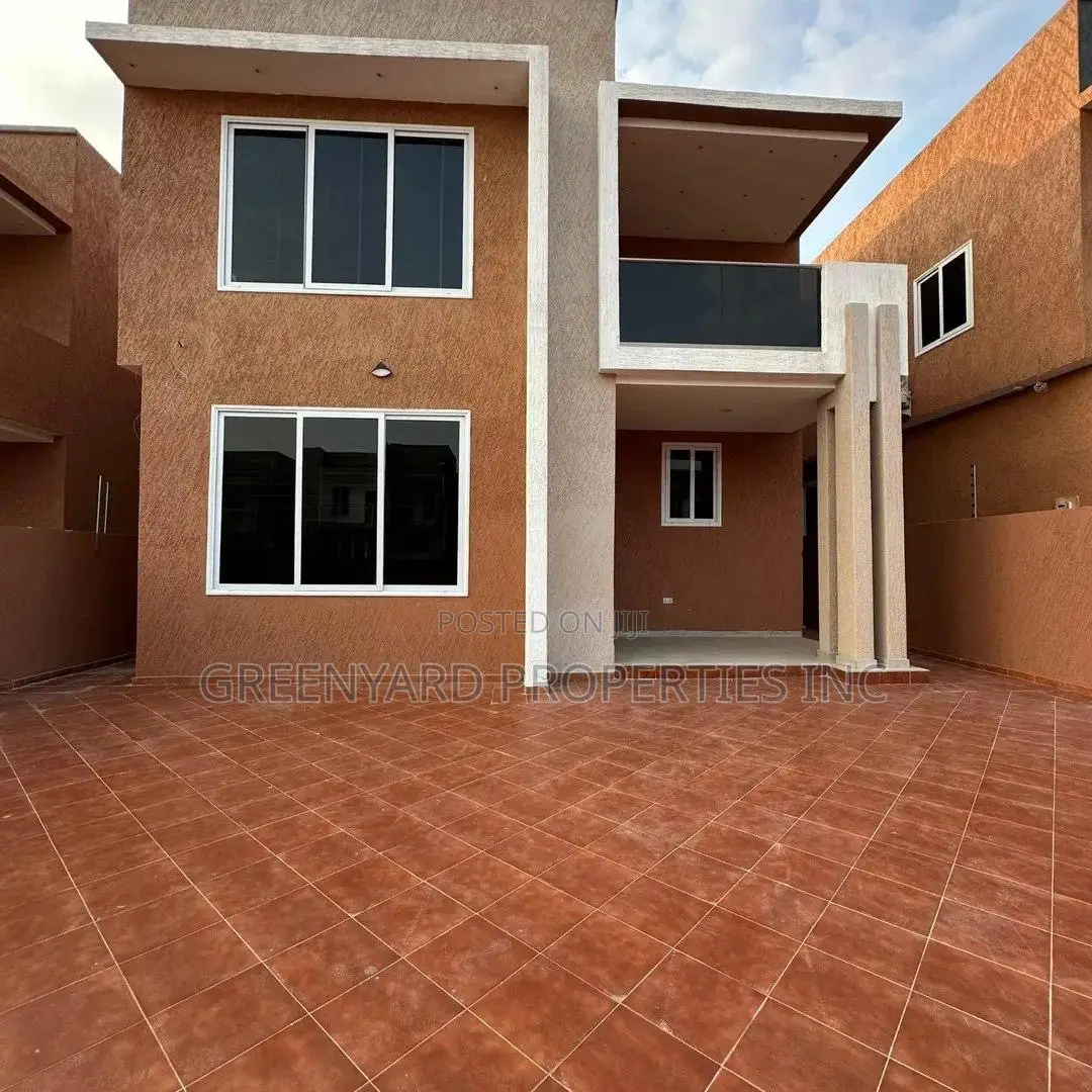 4bdrm House in Lakeside, Ashaley Botwe for sale in Ashaley Botwe