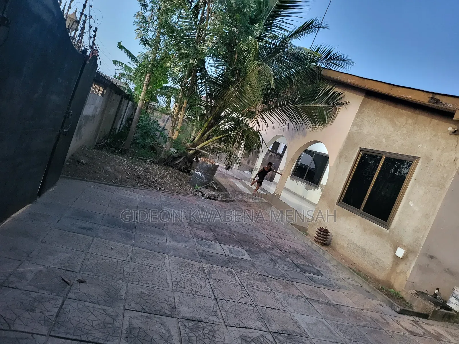 Furnished 5bdrm House in Arkomensplus, Tema Metropolitan for sale in Tema Metropolitan