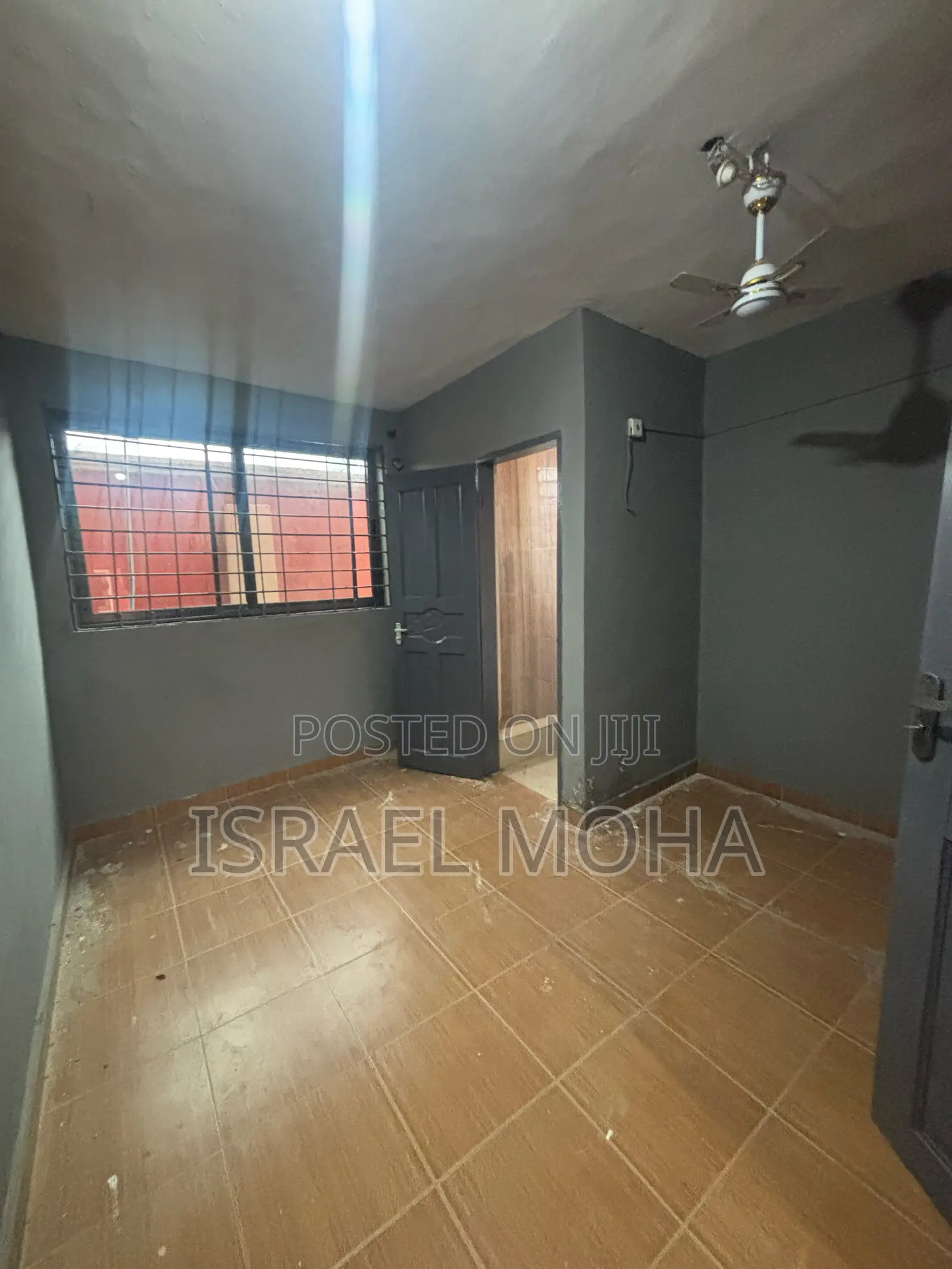 Chamber and Hall Sc for Rent Madina in Madina