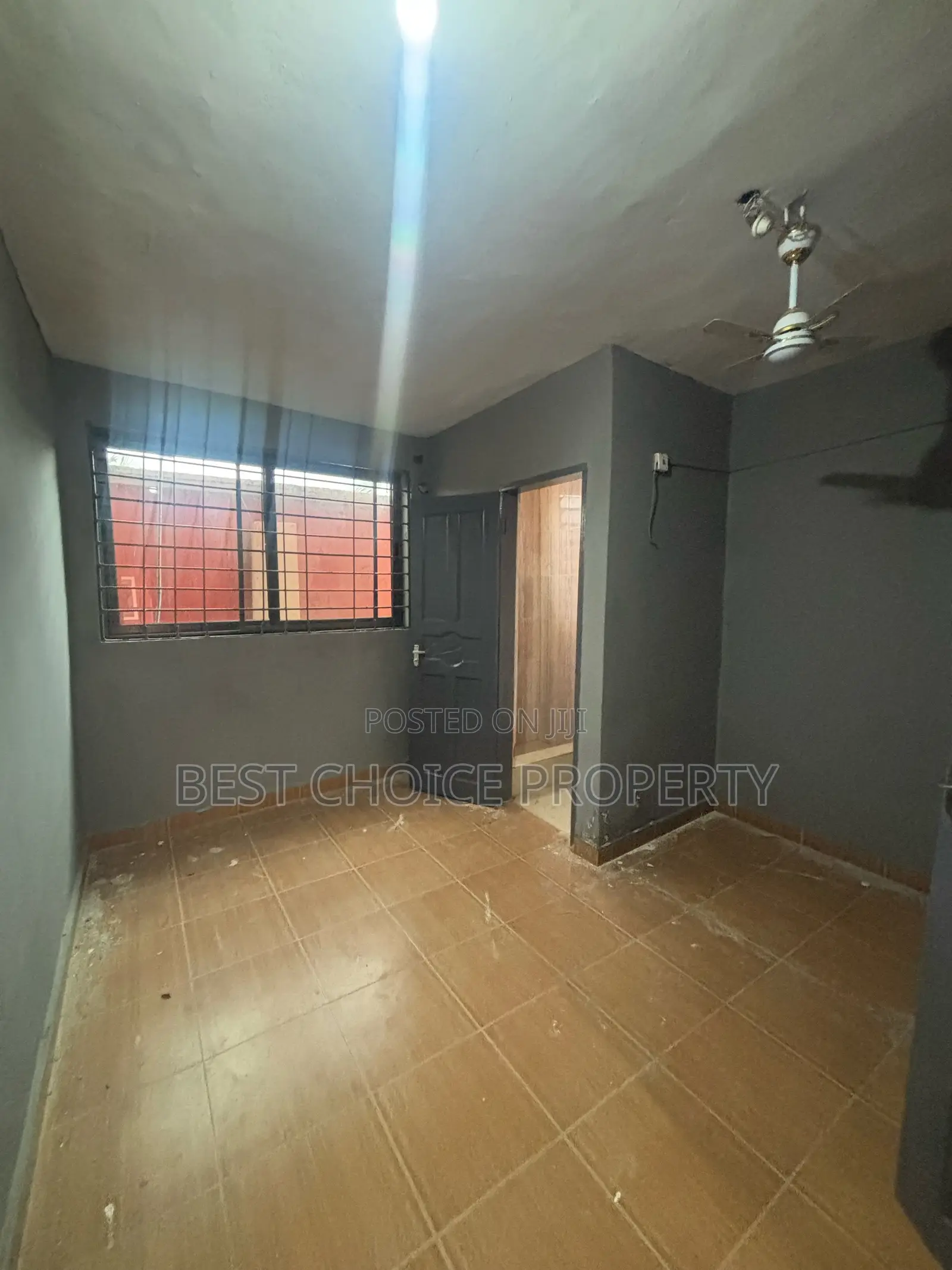Chamber and Hall Sc for Rent Madina in Madina
