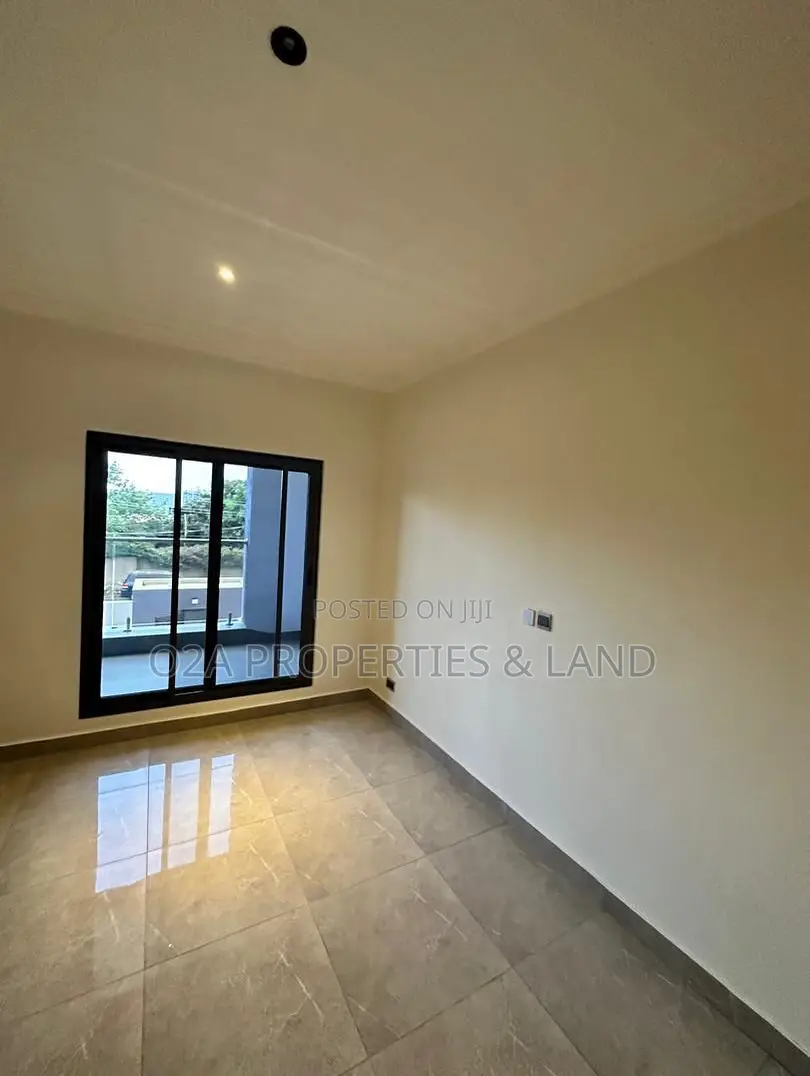 5bdrm Townhouse / Terrace in East Legon, Bawaleshie for rent in Bawaleshie