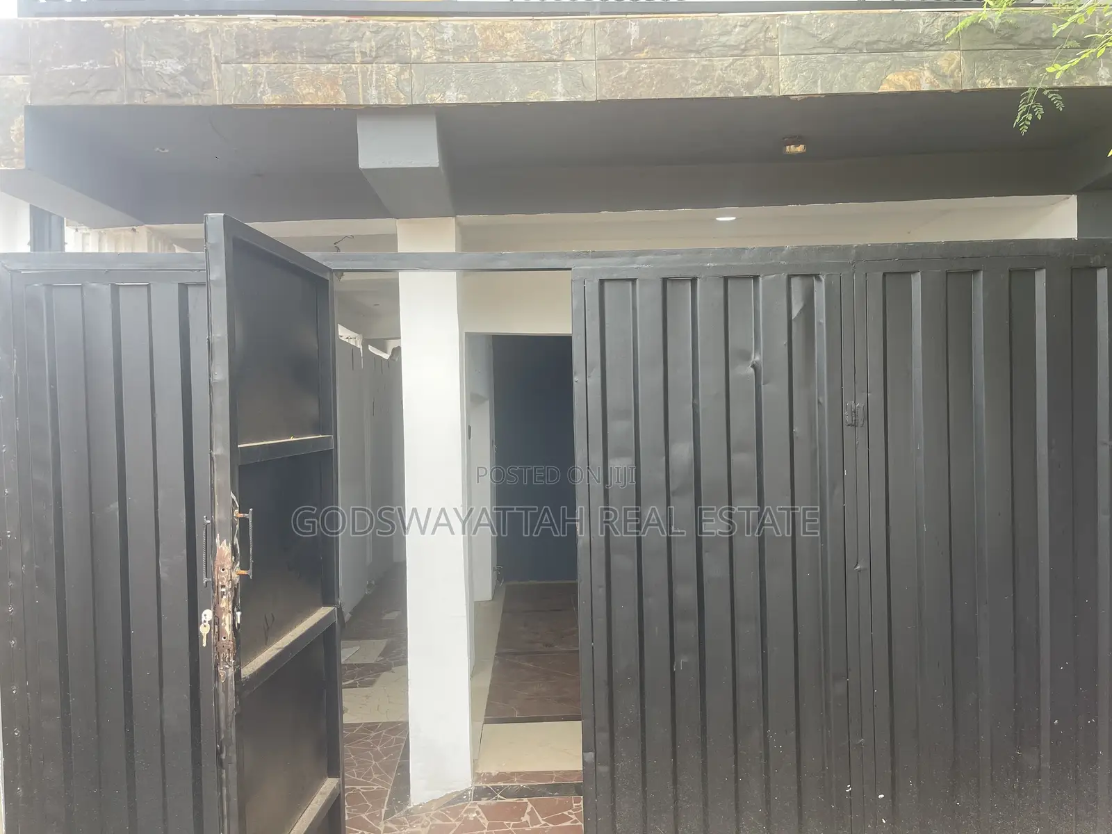 2bdrm House in East Legon, Adjiriganor for rent in Adjiriganor