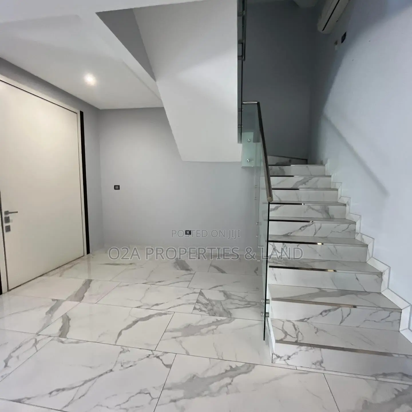 4bdrm House in East Legon, American House for rent in American House