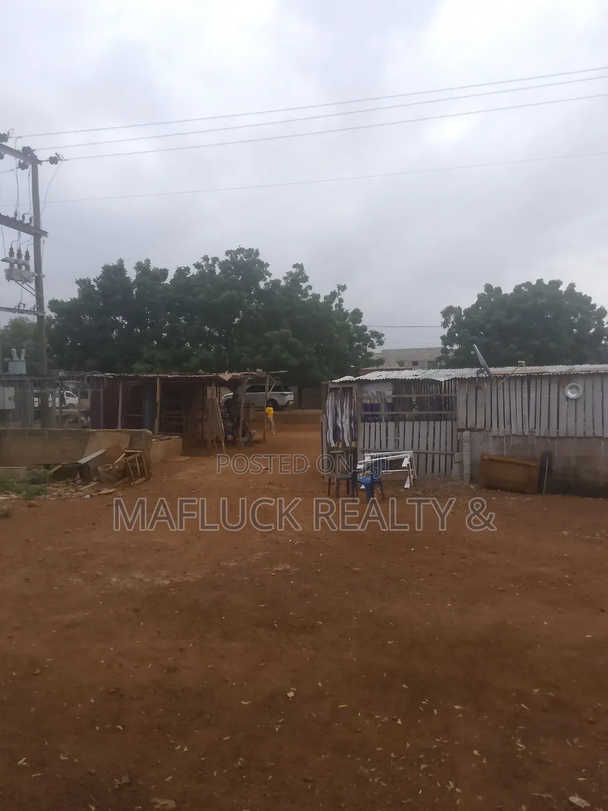Title Land at Lakeside Hills in Lake Side Estate