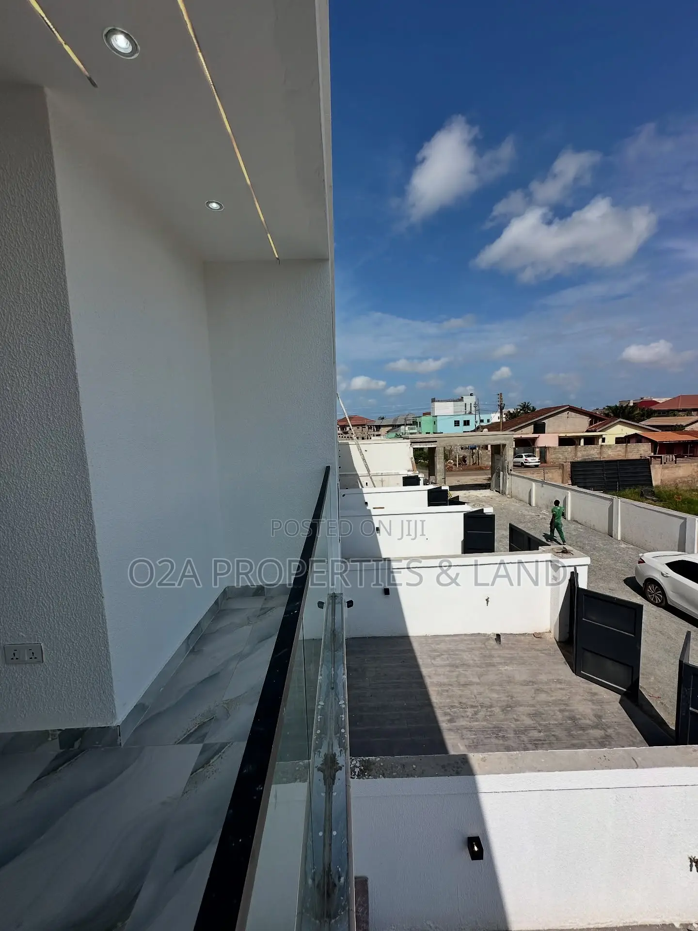 2bdrm House in Ashaley Botwe, Lake Side Estate for sale in Lake Side Estate