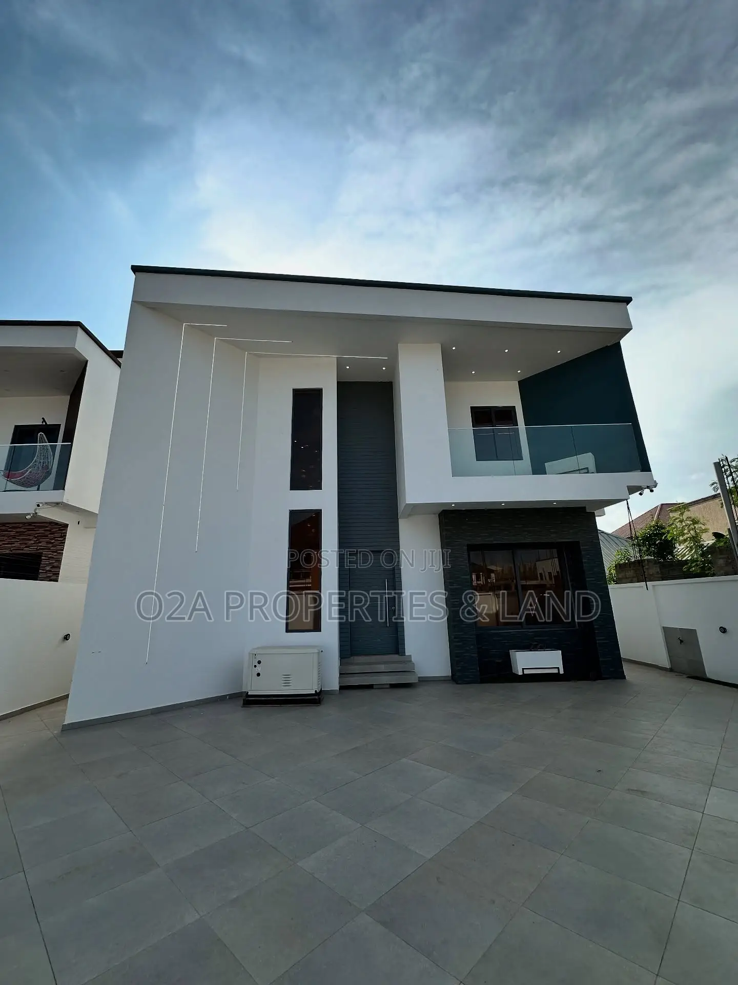5bdrm House in Ashley Botwe, Lake Side Estate for rent in Lake Side Estate