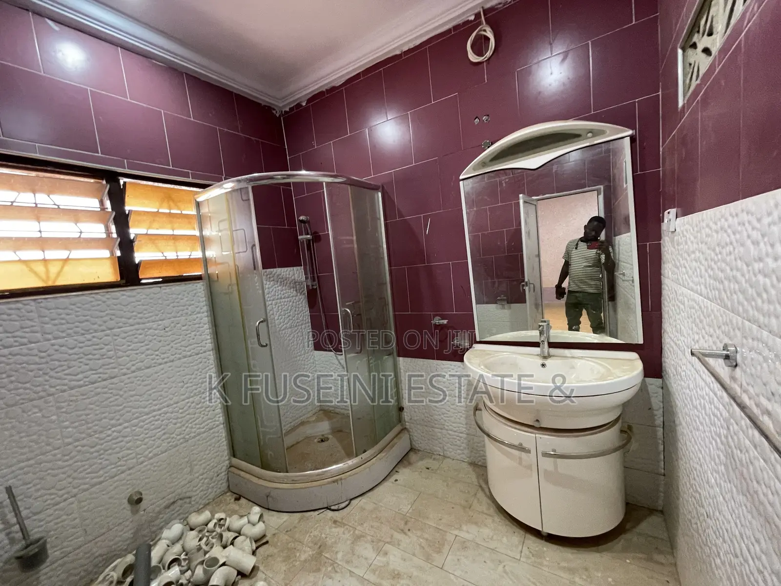 Furnished 6bdrm House in K Fuseini Estate, Kumasi Metropolitan for sale in Kumasi Metropolitan