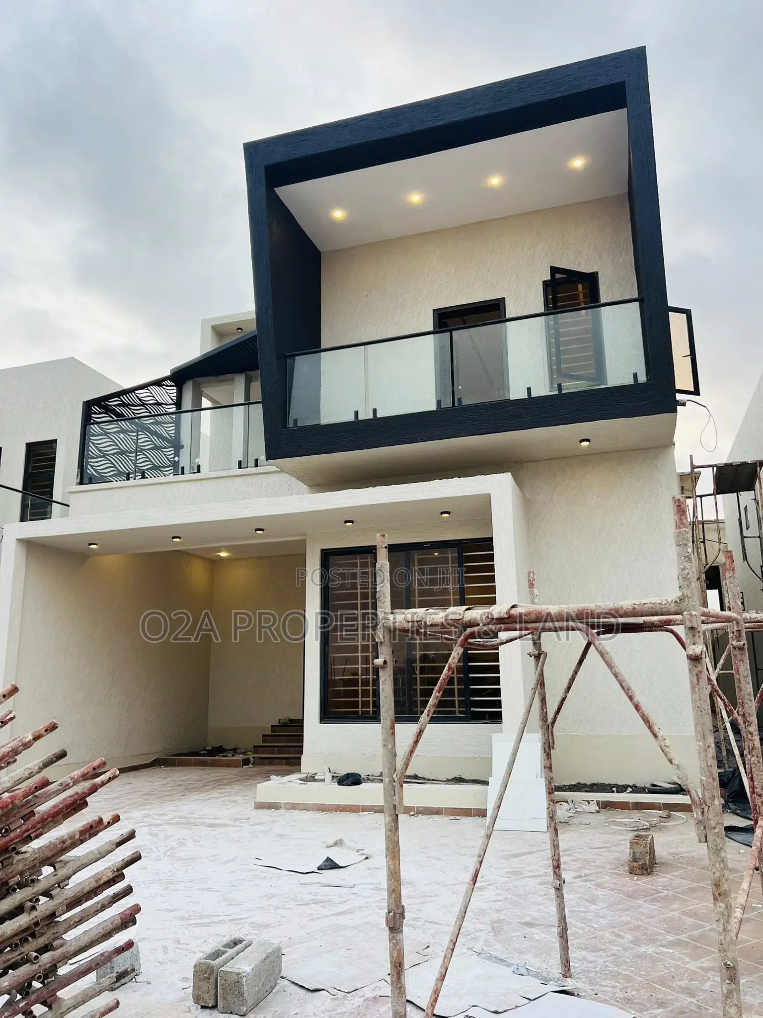 4bdrm House in East Legon Hills for sale in New Legon