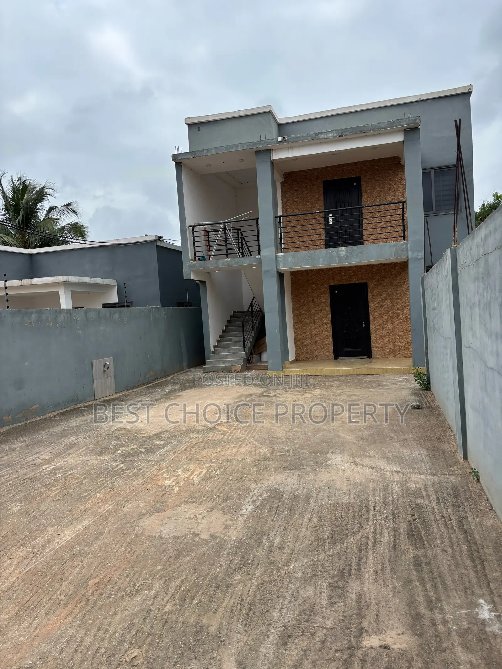 Executive Two Bedroom Apartment for Rent in Lake Side Estate