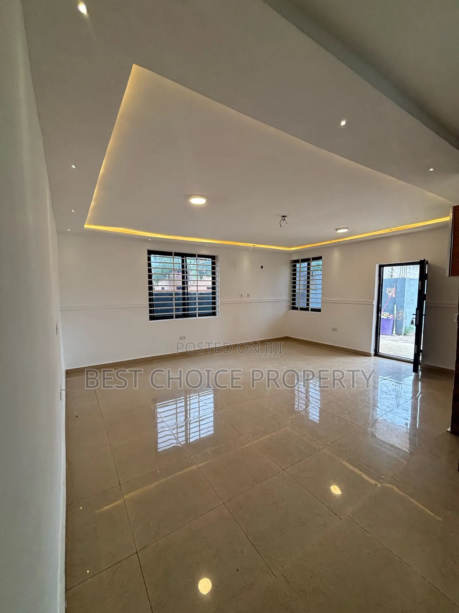 Executive Two Bedroom Apartment for Rent in Lake Side Estate