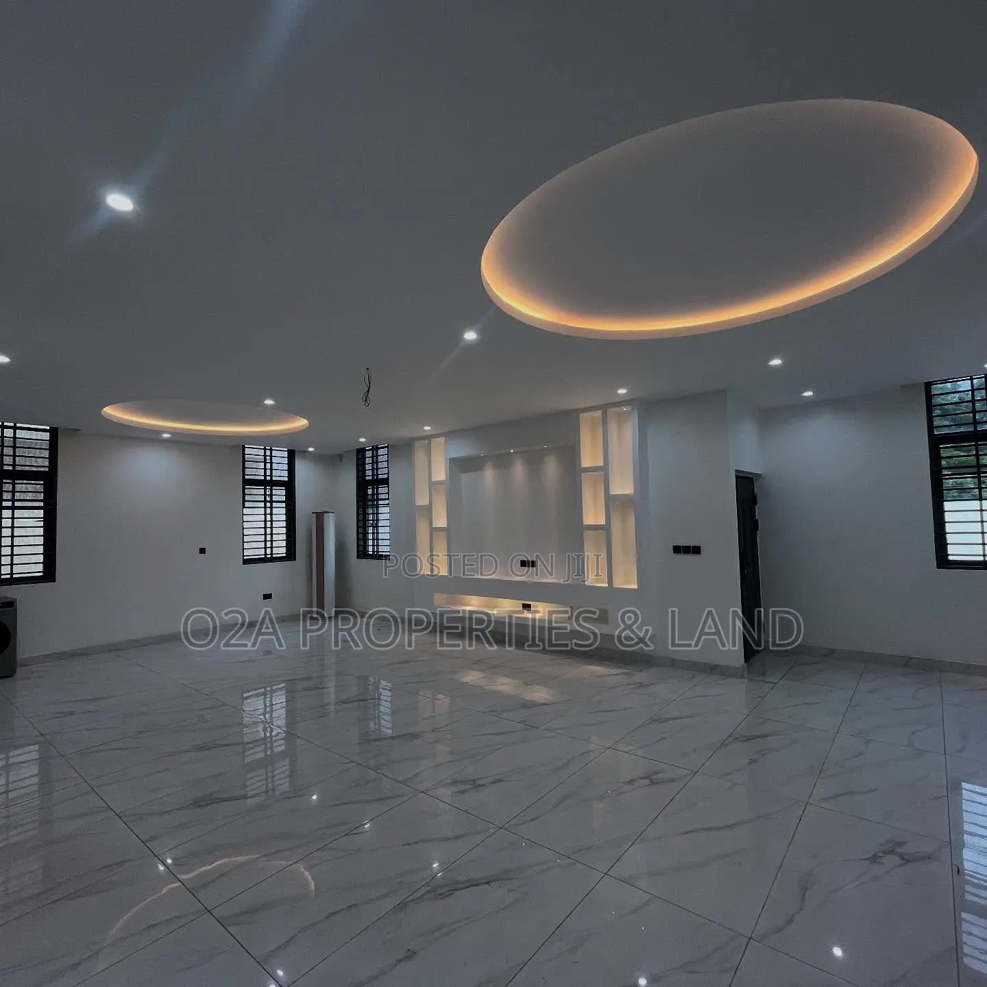 5bdrm House in East Legon, Bawaleshie for sale in Bawaleshie