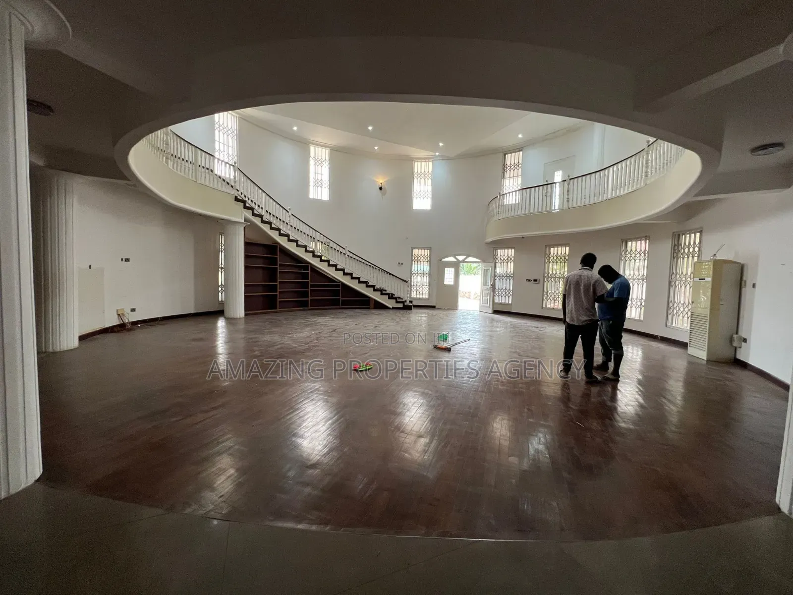 7bdrm House in East Legon for sale in East Legon