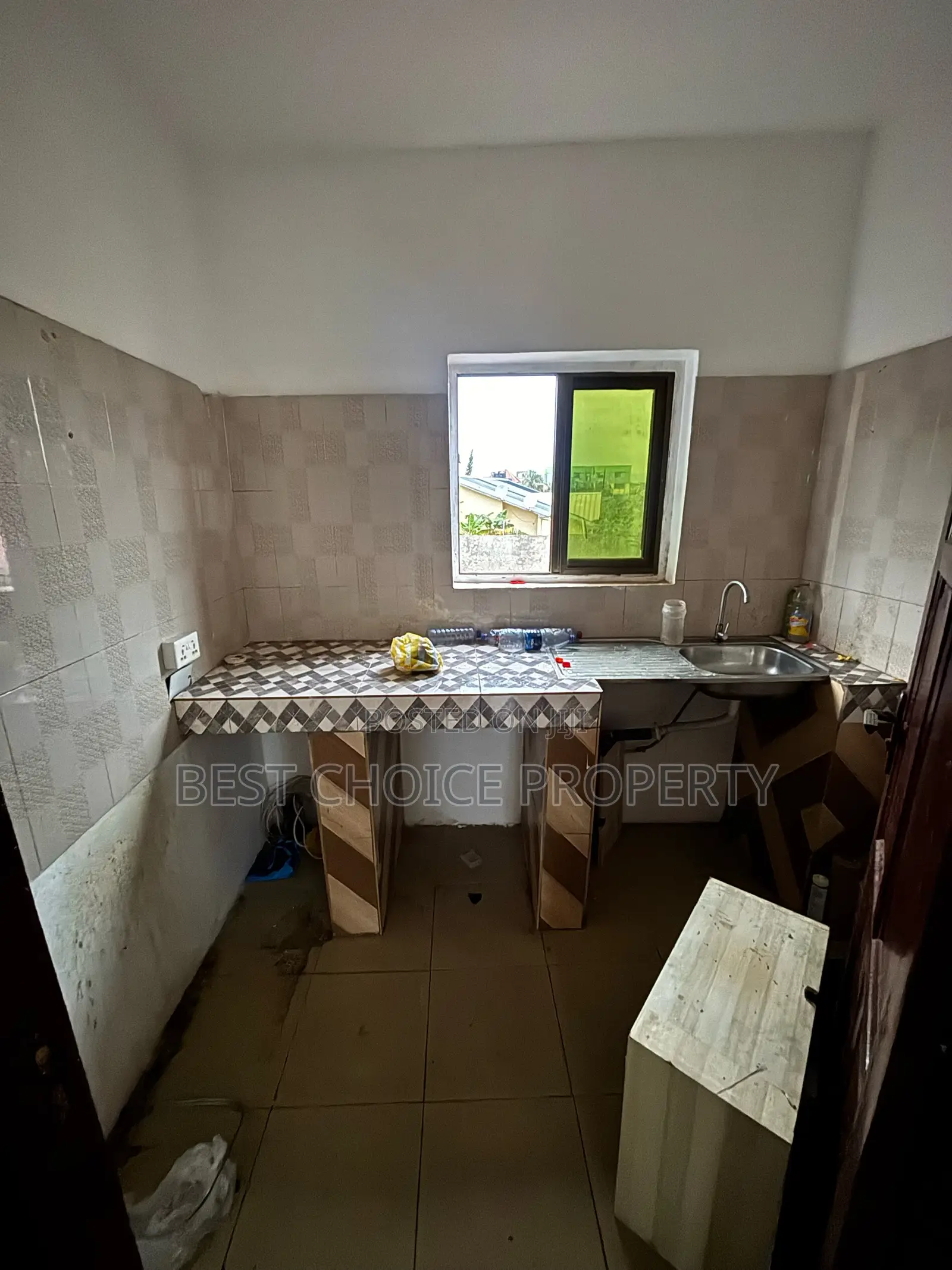 2bdrm Apartment in Adenta Commandos for rent in Adenta