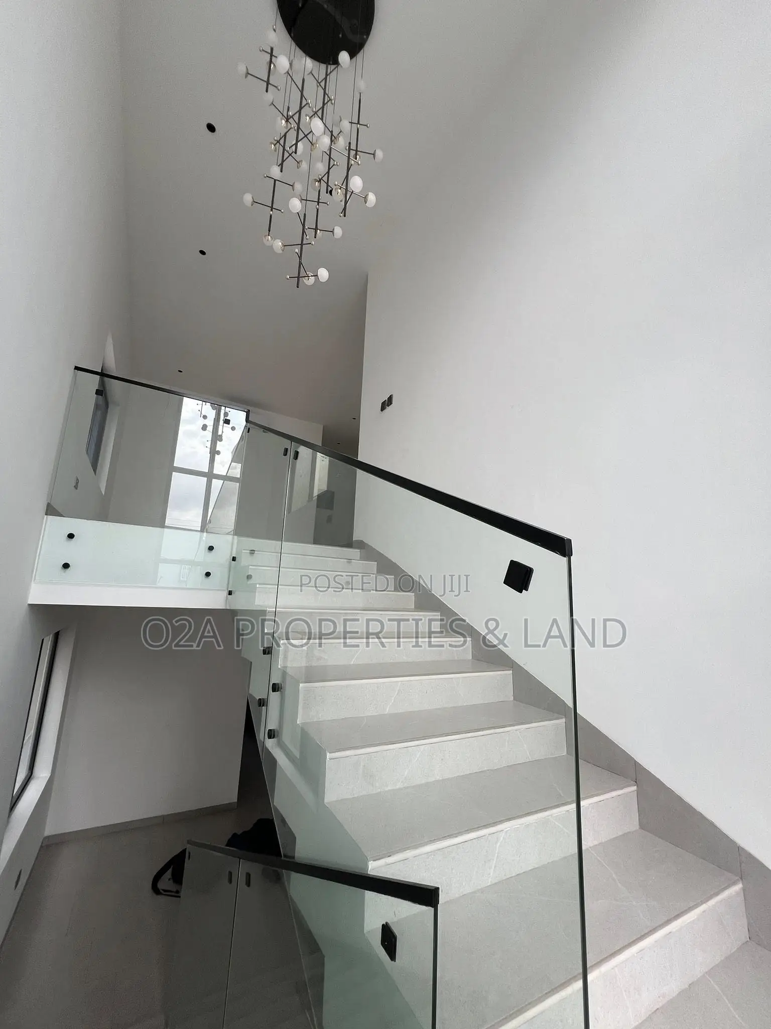 4bdrm House in , School Junction for sale in School Junction
