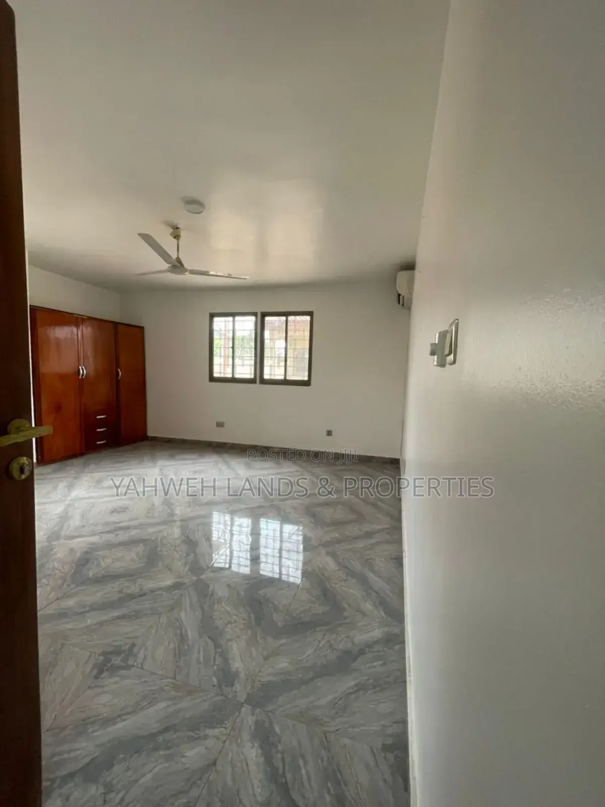 10bdrm Apartment in East Legon for rent in East Legon