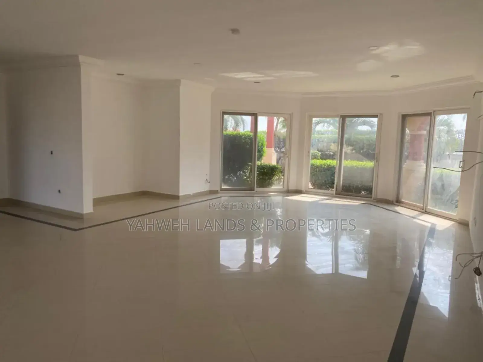 6bdrm House in East Legon for sale in East Legon