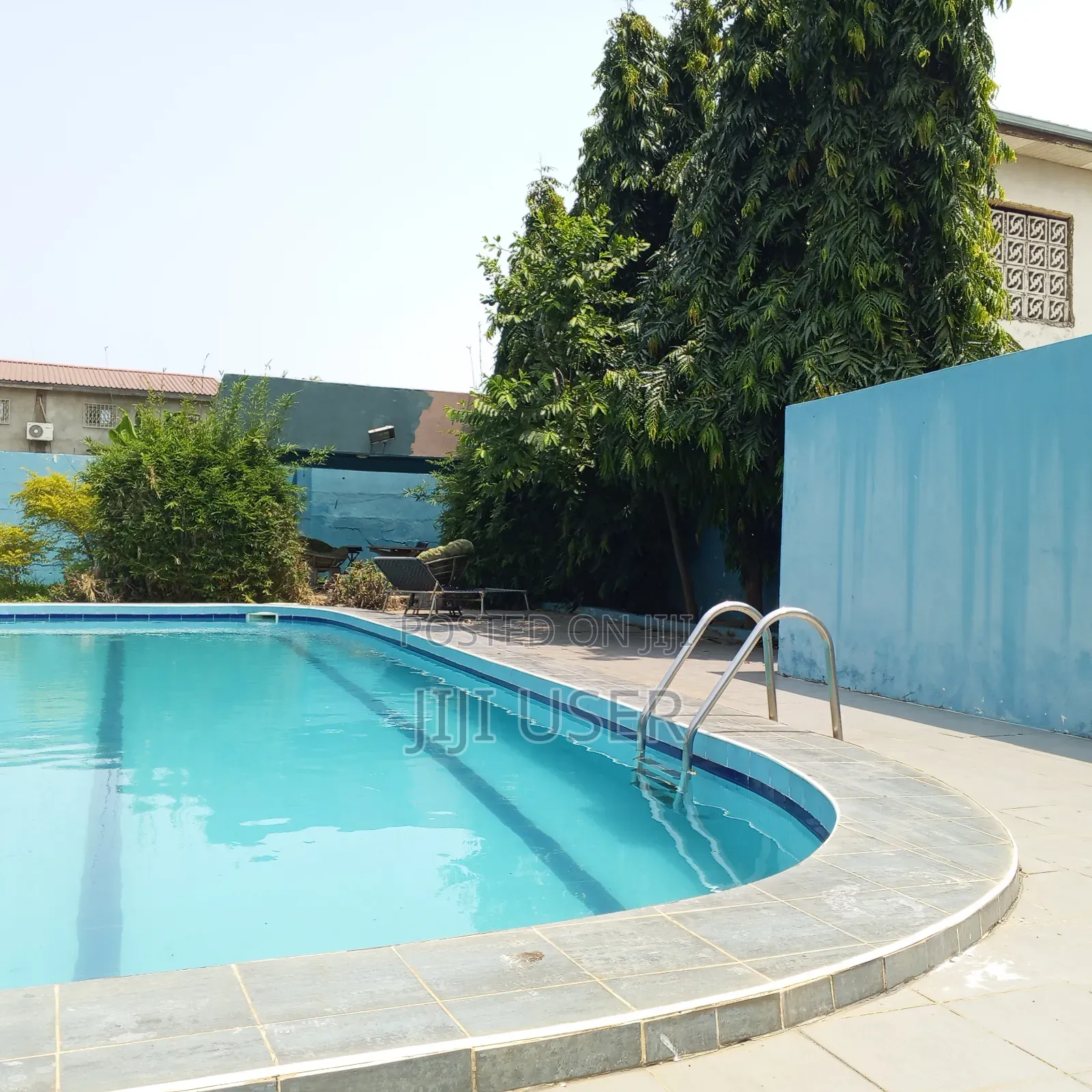 Furnished 20bdrm Apartment in .., Oxford Street for sale in Oxford Street