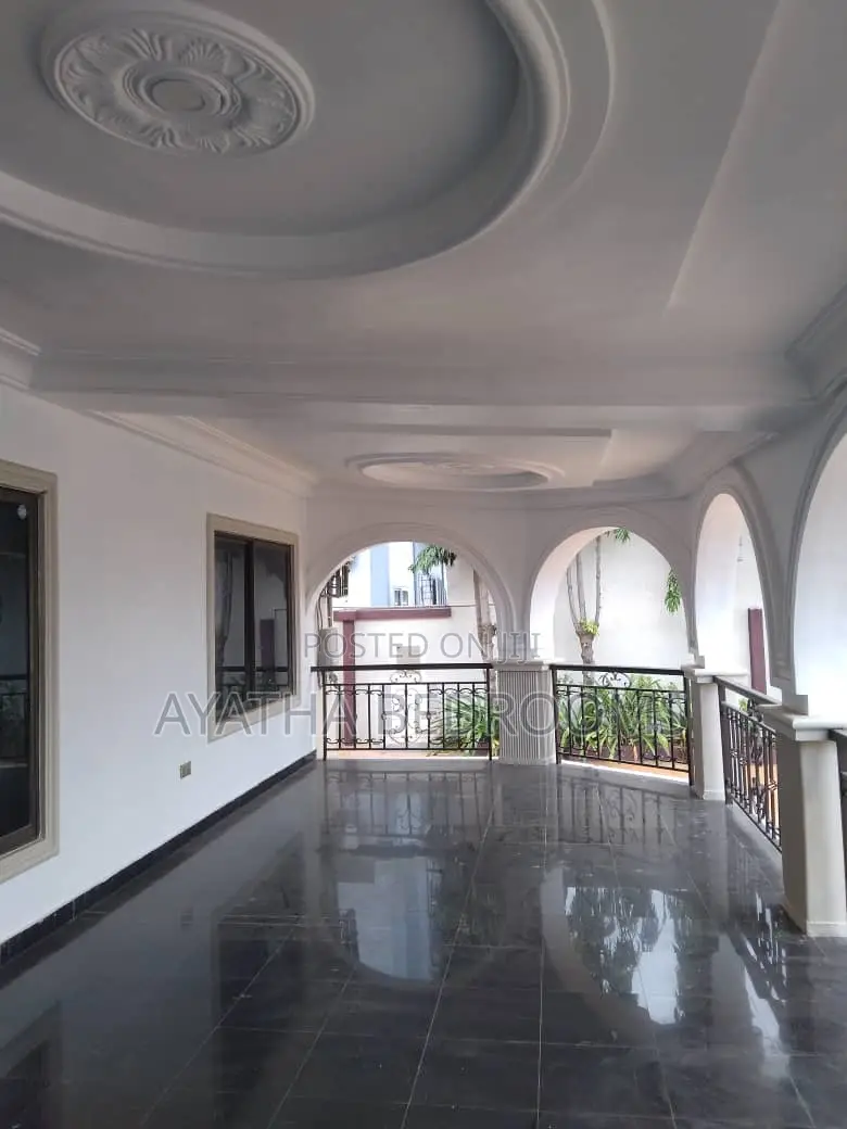 3bdrm House in Ayathar Bedroom, New Town for rent in New Town
