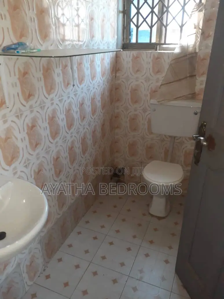 3bdrm House in Ayathar Bedroom, New Town for rent in New Town