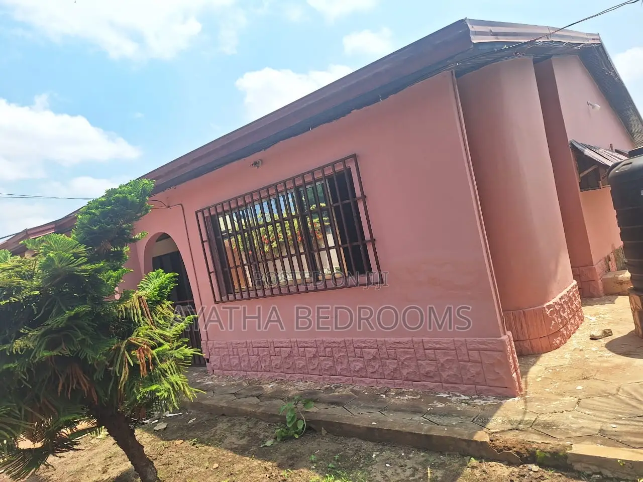 4bdrm Apartment in Ayathar Bedroom, Baatsona Total for rent in Baatsona Total