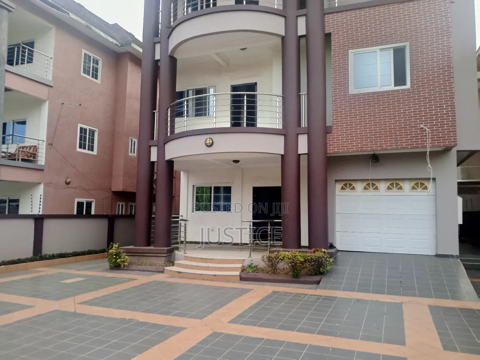 5bdrm Duplex in Cantonments, US Embassy Area for rent in US Embassy Area