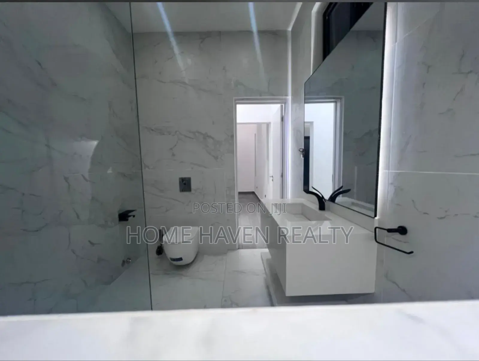 3bdrm House in Dzorwulu for sale in Dzorwulu