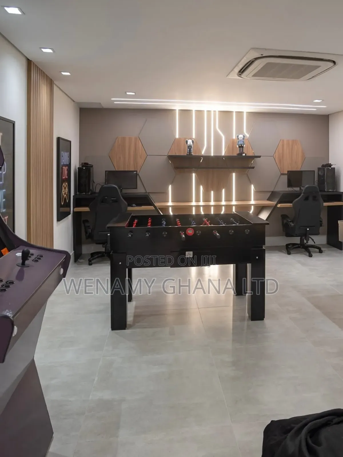 5bdrm House in Accra for sale in Accra Metropolitan