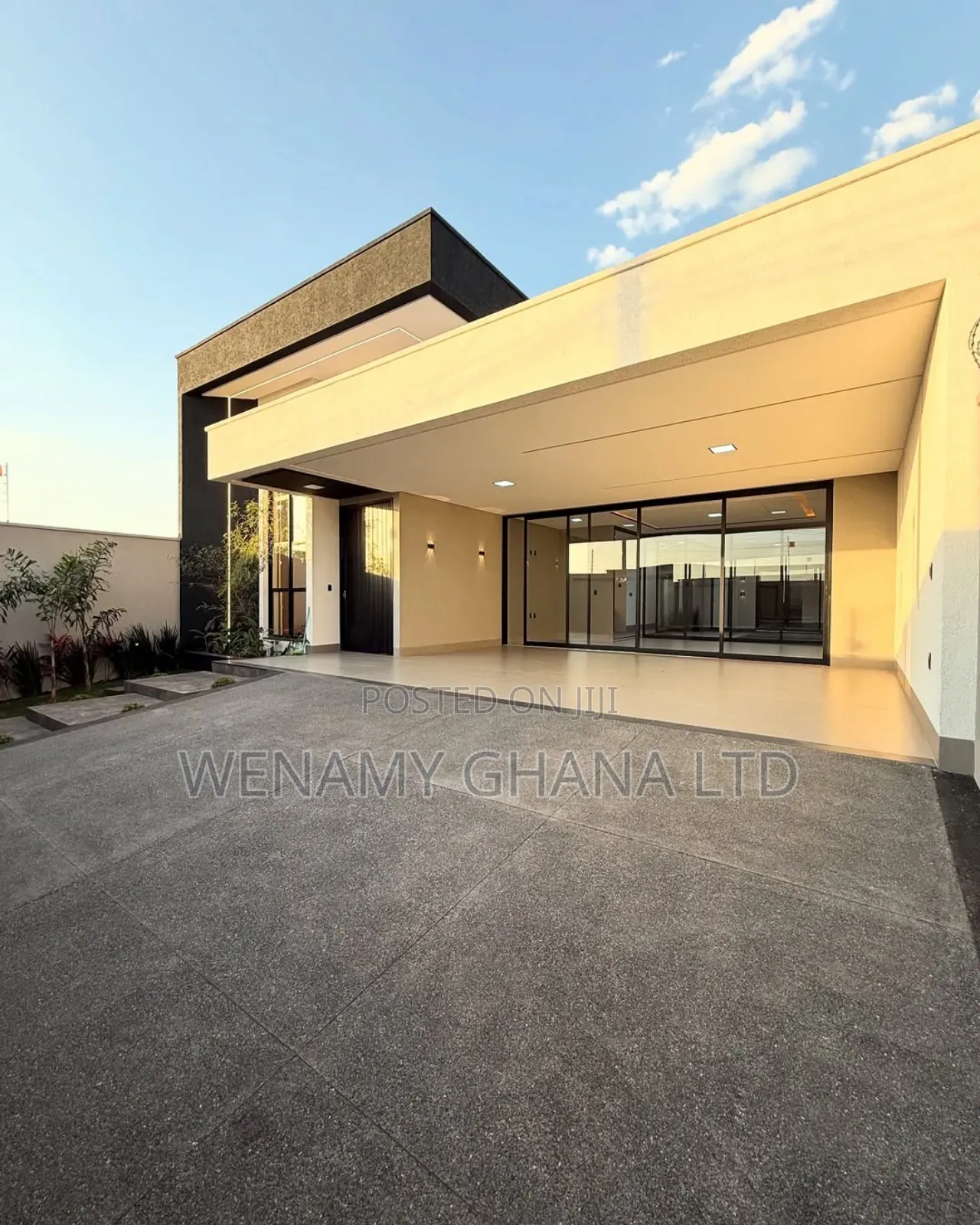 3bdrm House in Accra for sale in Accra Metropolitan