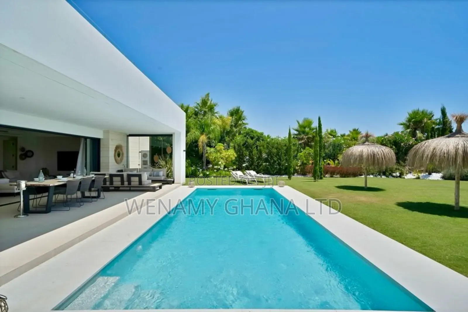 5bdrm House in Accra for sale in Accra Metropolitan