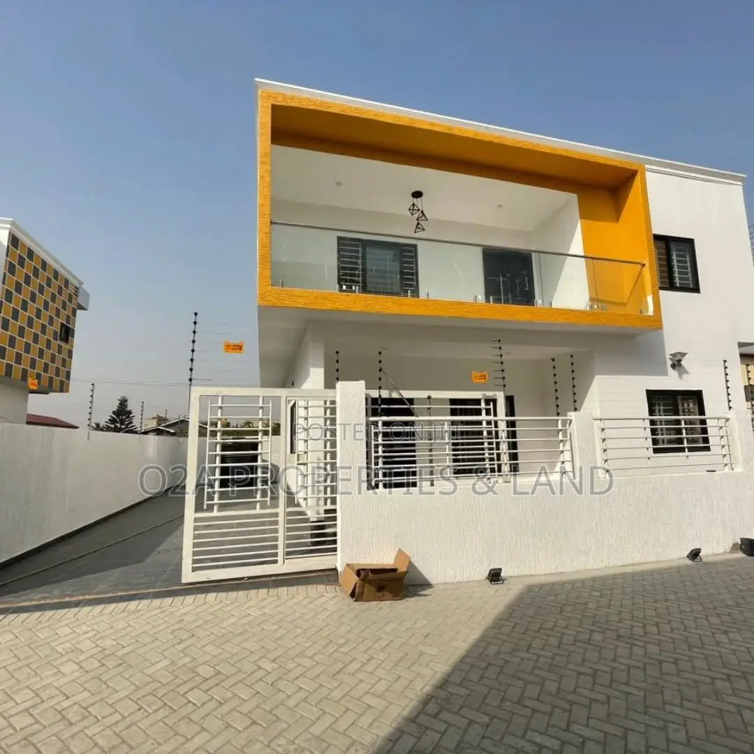 4bdrm House in Spintex,, Baatsona Total for sale in Baatsona Total