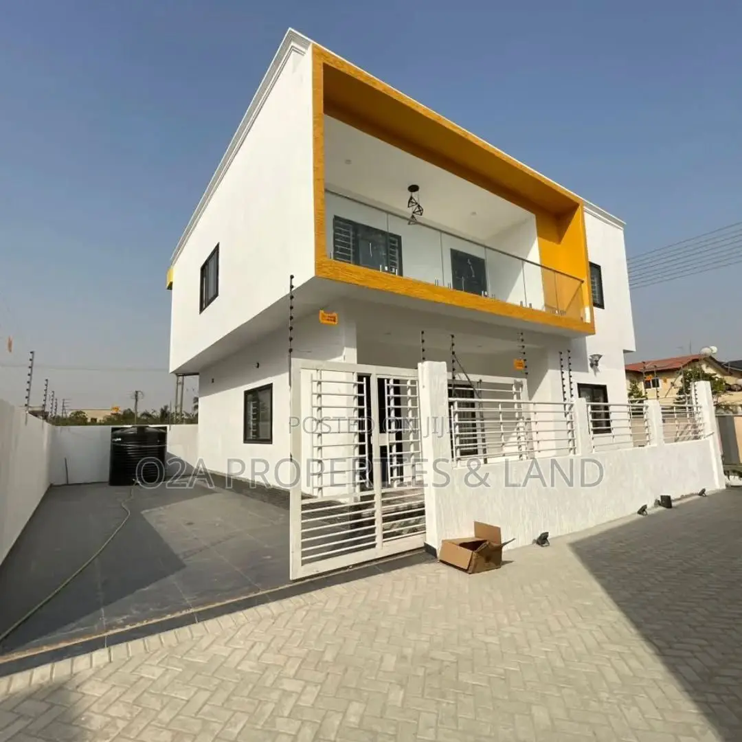 4bdrm House in Spintex,, Baatsona Total for sale in Baatsona Total