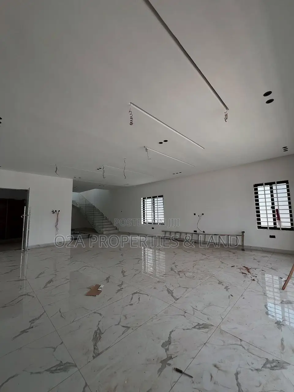 Furnished 6bdrm House in Airport Residential for rent in Airport Residential Area