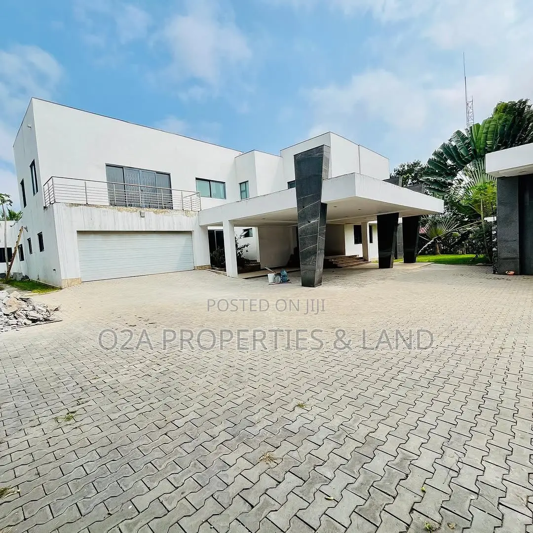 5bdrm House in Cantonment, Acquinas for rent in Acquinas