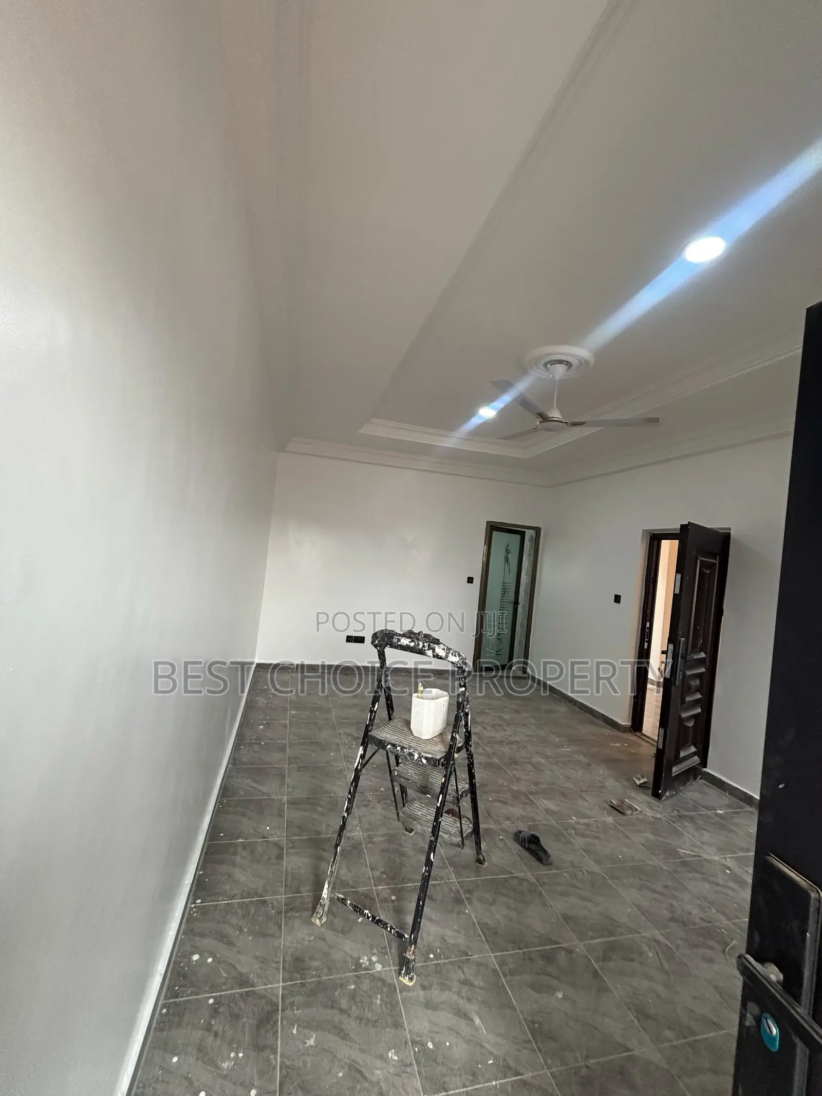 2bedroom Apartment Lakeside Community 1 in Lake Side Estate