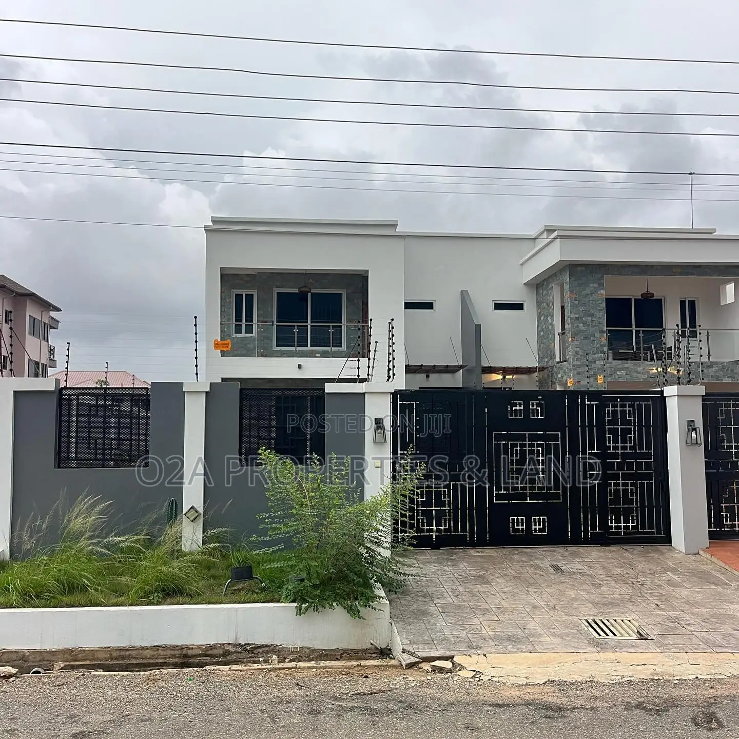 3bdrm House in East Legon -, Boundary Road Area for rent in Boundary Road Area