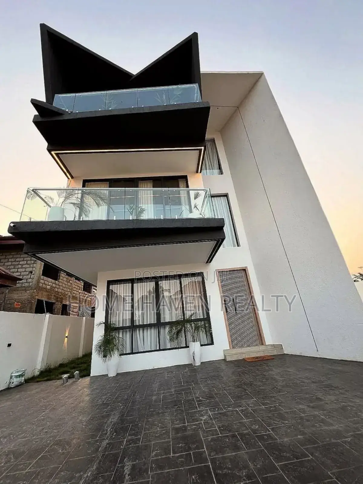 4bdrm House in Adjiriganor, East Legon for rent in East Legon