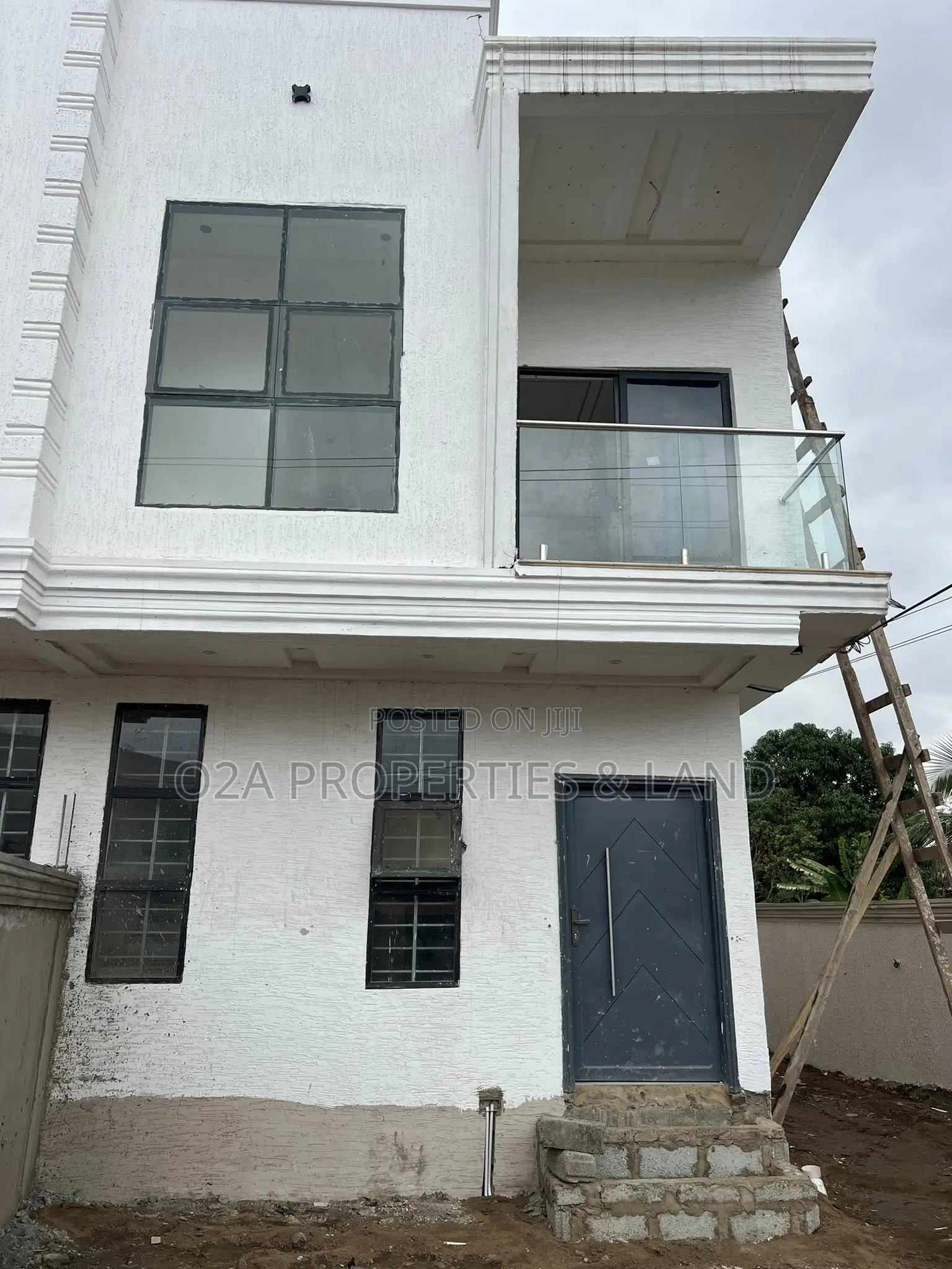 2bdrm House in Ashaley Botwe, Lake Side Estate for sale in Lake Side Estate