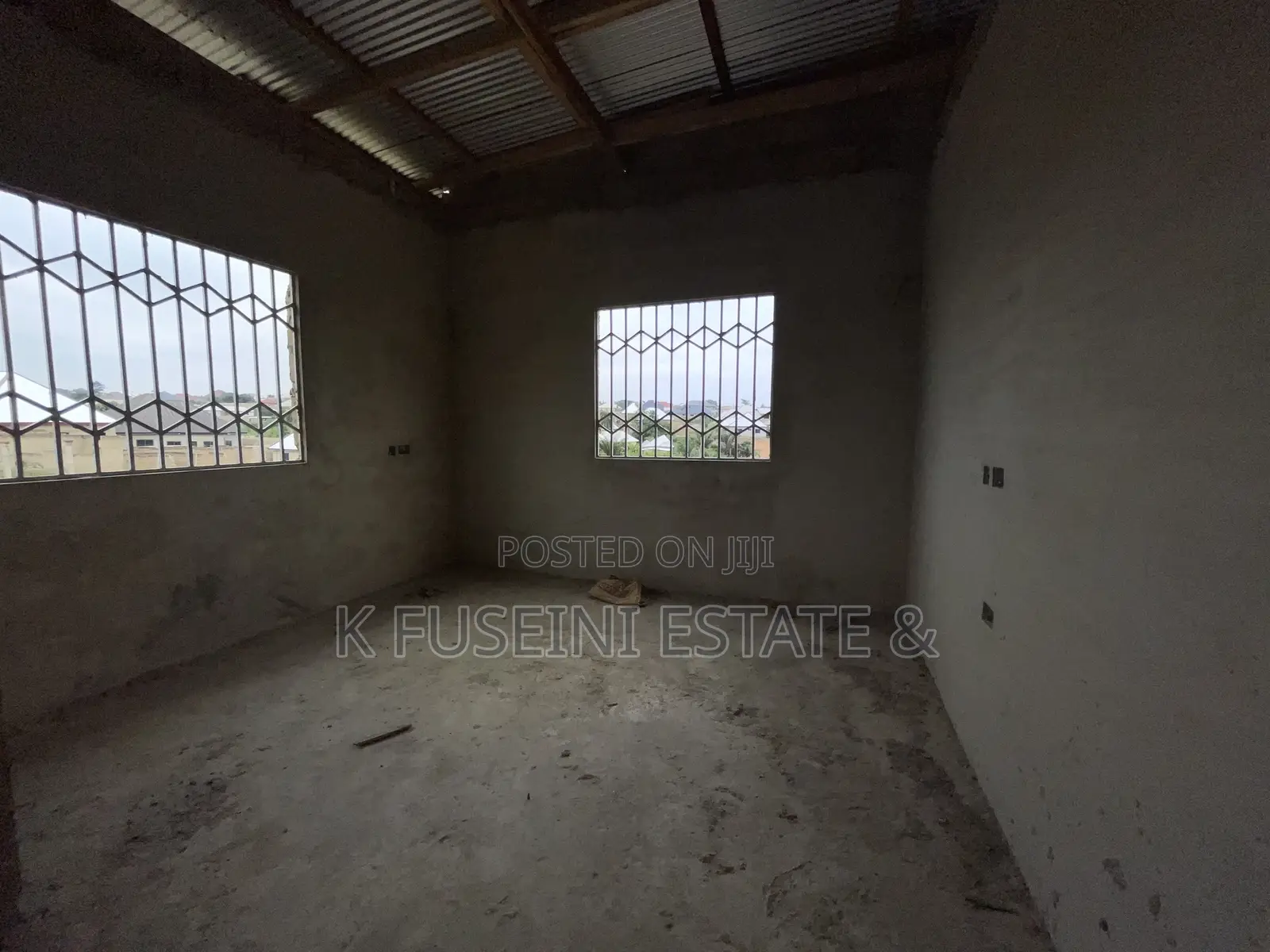 8bdrm House in K Fuseini Estate, Kumasi Metropolitan for sale in Kumasi Metropolitan