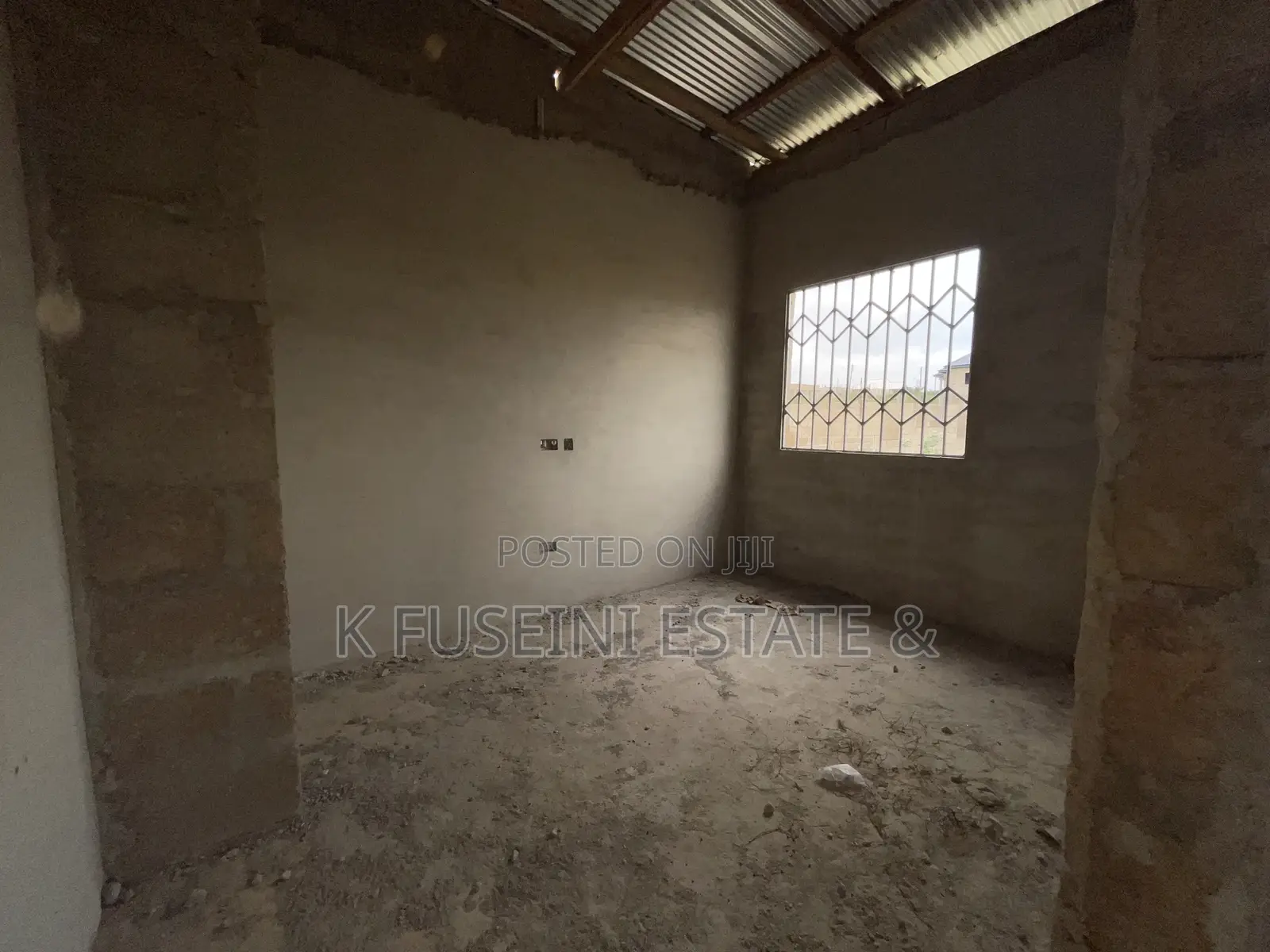8bdrm House in K Fuseini Estate, Kumasi Metropolitan for sale in Kumasi Metropolitan