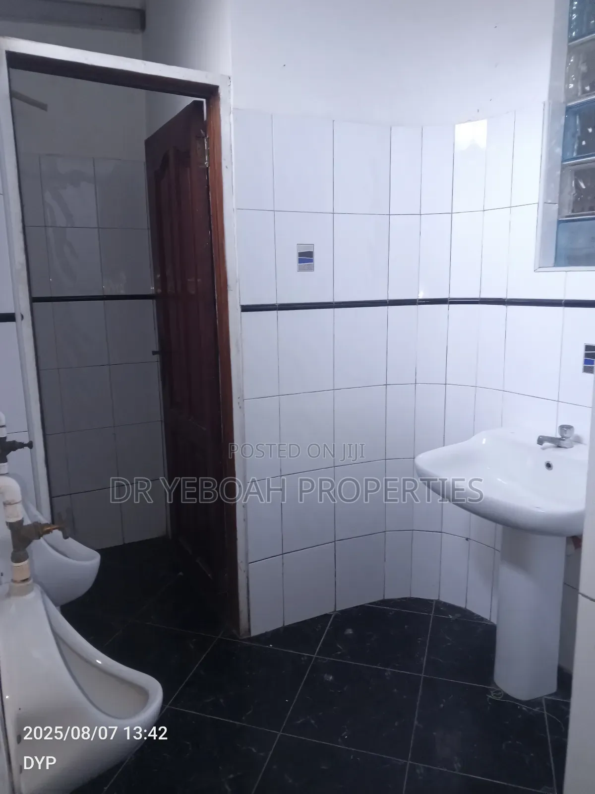 Spintex:- Store Rooms for Rent in Fortified Enclaves in Spintex