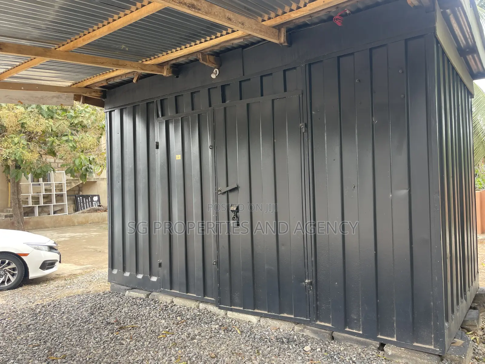 Spacious Container for Sale at Spintex in Baatsona Total