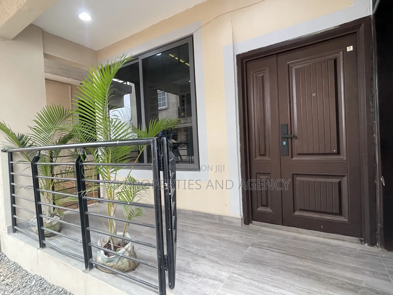 2bdrm Apartment in Borteyman, Baatsona Total for rent in Baatsona Total