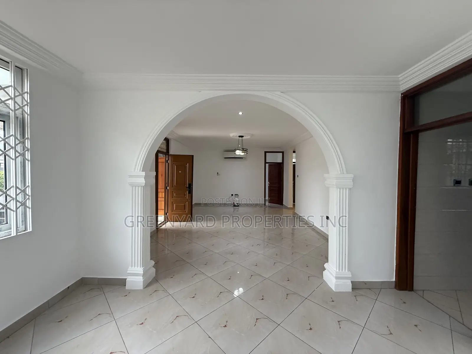 3bdrm Apartment in Mangos, East Legon for rent in East Legon